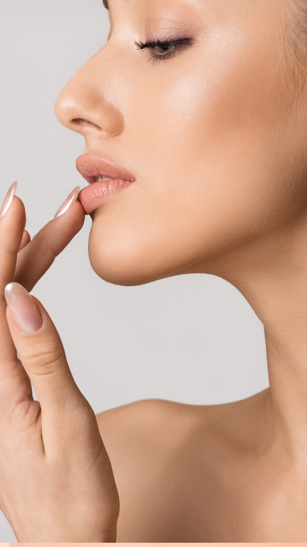 Lippenbehandlung mit Hyaluron